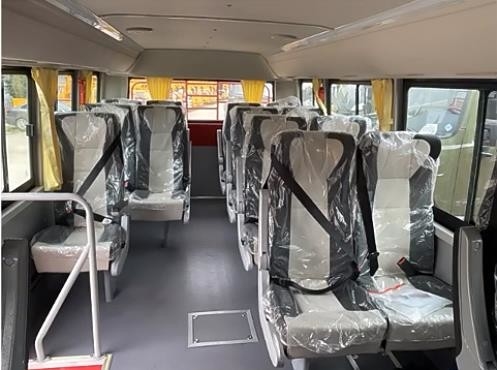 Sièges faits sur commande du corps 17 de l'autobus 6m des véhicules militaires d'Off Road de la puissance diesel 170HP 170HP