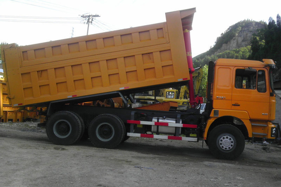 Génie minier 40 puissance diesel 10MT Max Gradeability de Ton Heavy Dump Truck F3000 Shacman 6x4 30%