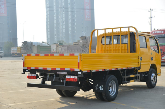 camion de cargaison léger 4x2 5 sièges camion de cargaison à plat léger 115hp pour le ramassage