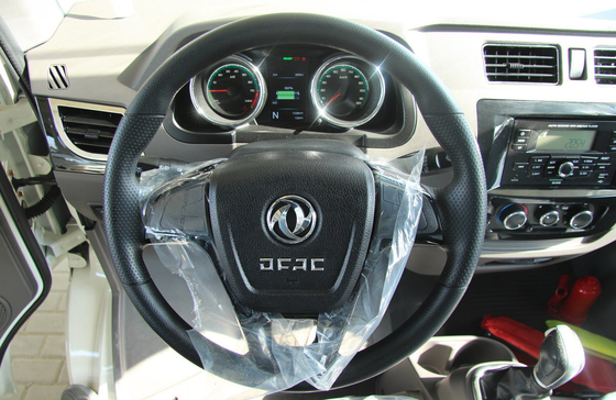 Véhicules utilitaires électriques de logistique 5m Body Electric Cargo Truck Dongfeng Em26
