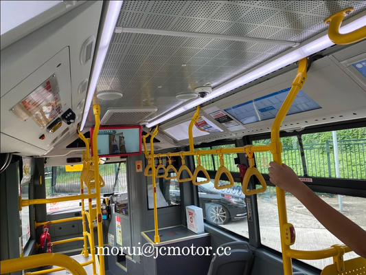 OEM 7,7m BEV RHD Bus urbain électrique à main droite Voiture urbaine Transport de passagers à pleine charge 200km