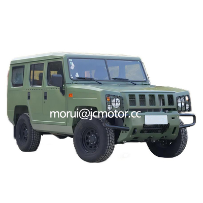Personnalisation hors route BJ2036 Modèle 4x4 IVECO Diesel 136 chevaux SUV 4 roues motrices 5 sièges Command Car