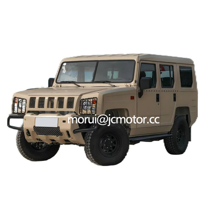 Personnalisation hors route BJ2036 Modèle 4x4 IVECO Diesel 136 chevaux SUV 4 roues motrices 5 sièges Command Car