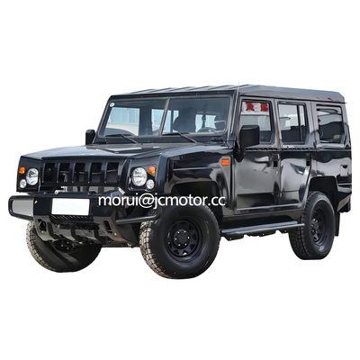 Personnalisation hors route BJ2036 Modèle 4x4 IVECO Diesel 136 chevaux SUV 4 roues motrices 5 sièges Command Car