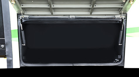 11 Ton Passenger Electric City Buses 8M kilomètrage 330KM de 28 sièges avec la pièce de bagage