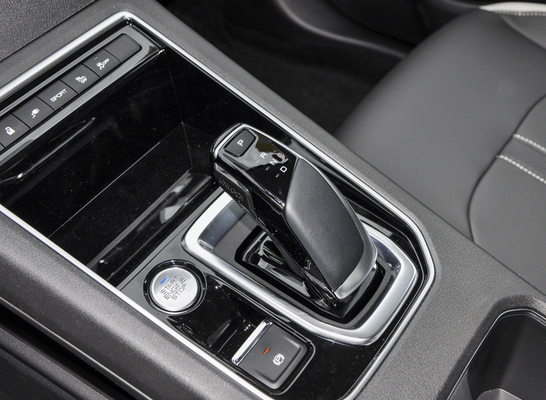 ESC de 5 de Seater de berline des voitures électriques 400KM ABS pure de la chaîne 163PS Front Driving