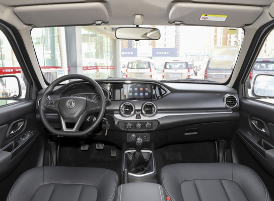 4 réservoir de cargaison à quatre cylindres du déplacement 1.4m des sièges 2.4L du camion pick-up 4WD 5 de porte