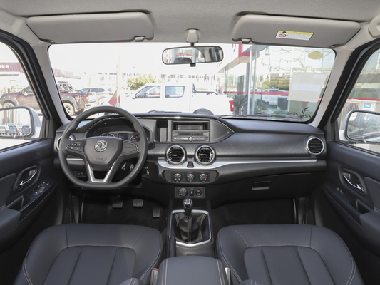 4 réservoir de cargaison à quatre cylindres du déplacement 1.4m des sièges 2.4L du camion pick-up 4WD 5 de porte