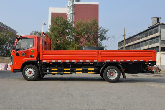 Camion rouge de cargaison de rangée de transit de boîte de camion de colonne de plat de transport simple de logistique