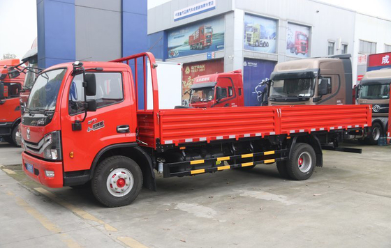 Puissance de moteur du moteur 140KW du camion YUCHAI de cargaison de lumière de plat de colonne du Chinois GVW 18T