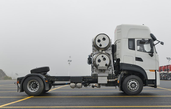 Les marchandises transportent la masse de traction de moteur de la remorque de tracteur du GNL CNG 500HP 32,4 tonnes