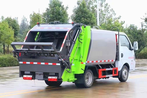 Émission municipale de l'euro 6 de Dongfeng 70kw 95hp de camion d'hygiène de transport de déchets
