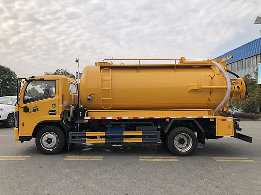 Camion municipal 9,5 CBM 4 Ton Payload d'hygiène d'eaux d'égout d'aspiration de Dongfeng