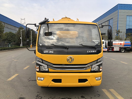 Camion municipal 9,5 CBM 4 Ton Payload d'hygiène d'eaux d'égout d'aspiration de Dongfeng