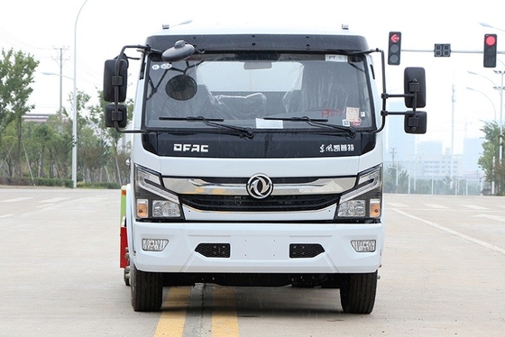 9 CBM arrosant la direction gauche à moteur diesel de roue du camion 4x2 de chariot d'eau légère