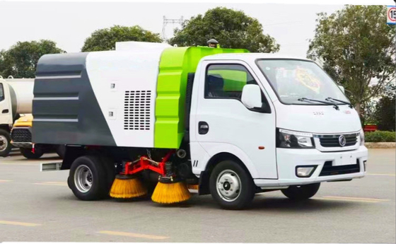 puissance municipale 113hp Mini Road Sweeper d'essence de camion d'hygiène de la roue 4x2