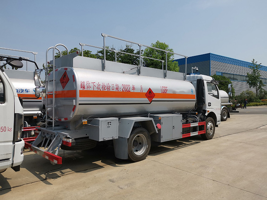 170 empattement 3800mm de CBM du camion 8,5 de transport d'huile de moteur diesel de HP