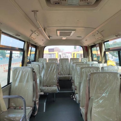 Car adapté aux besoins du client 10 de 6.6M Travel Diesel Bus - 25 empattement des sièges 3300mm